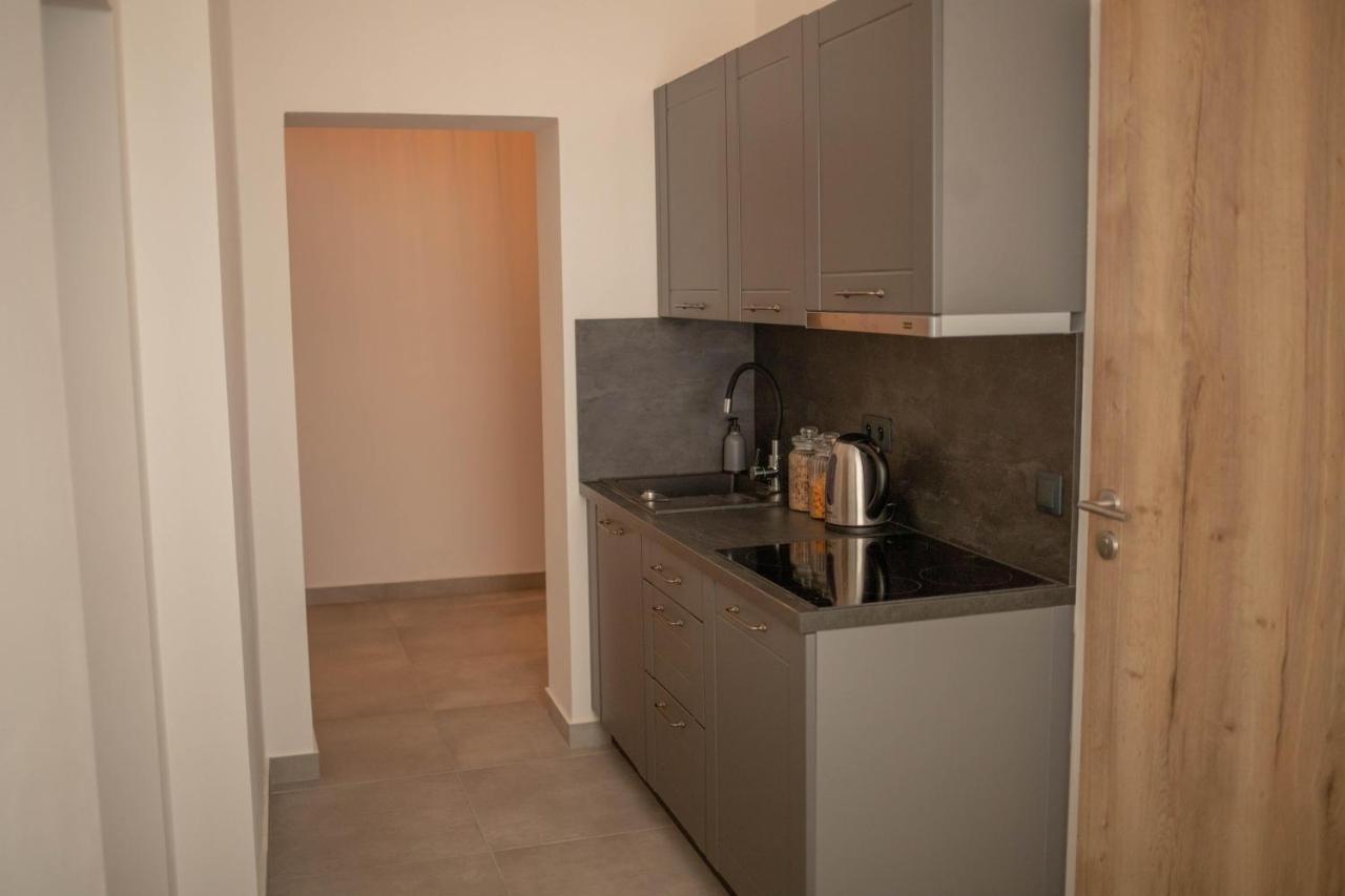 Apartamento Rezidence Kbely Praga Exterior foto